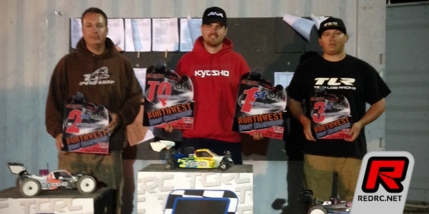 Jesse Munn doubles at Northwest Buggy Champs